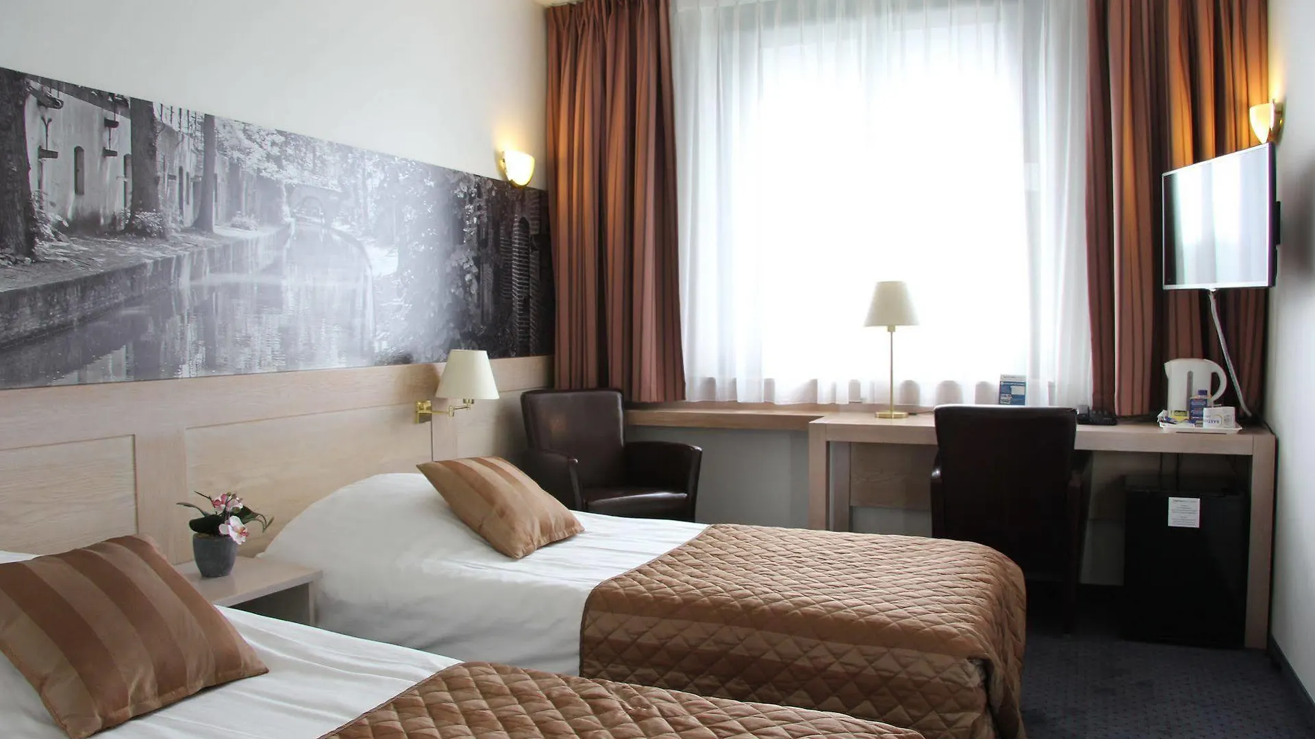 Bastion Hotel Rotterdam Zuid 3*,